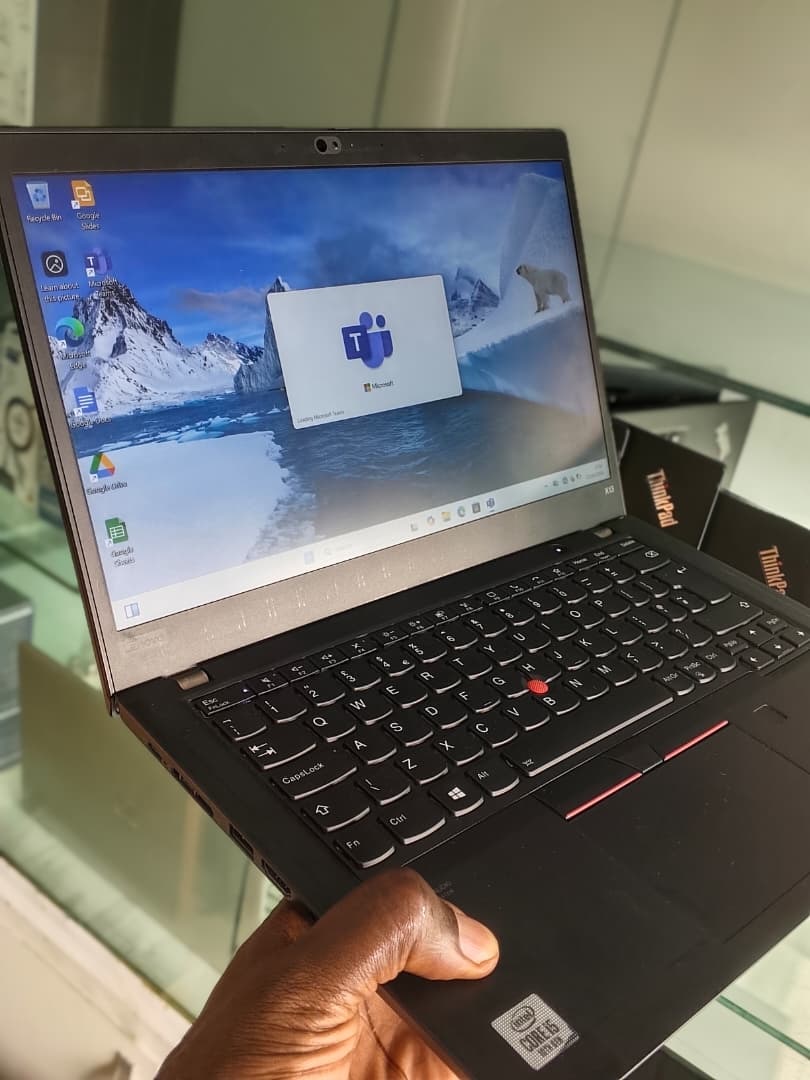  Dell Latitude 7280 Laptop: