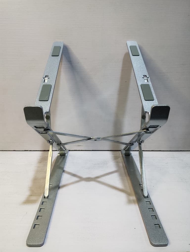 Non rotating adjustable Double Step Laptop stand without fan.